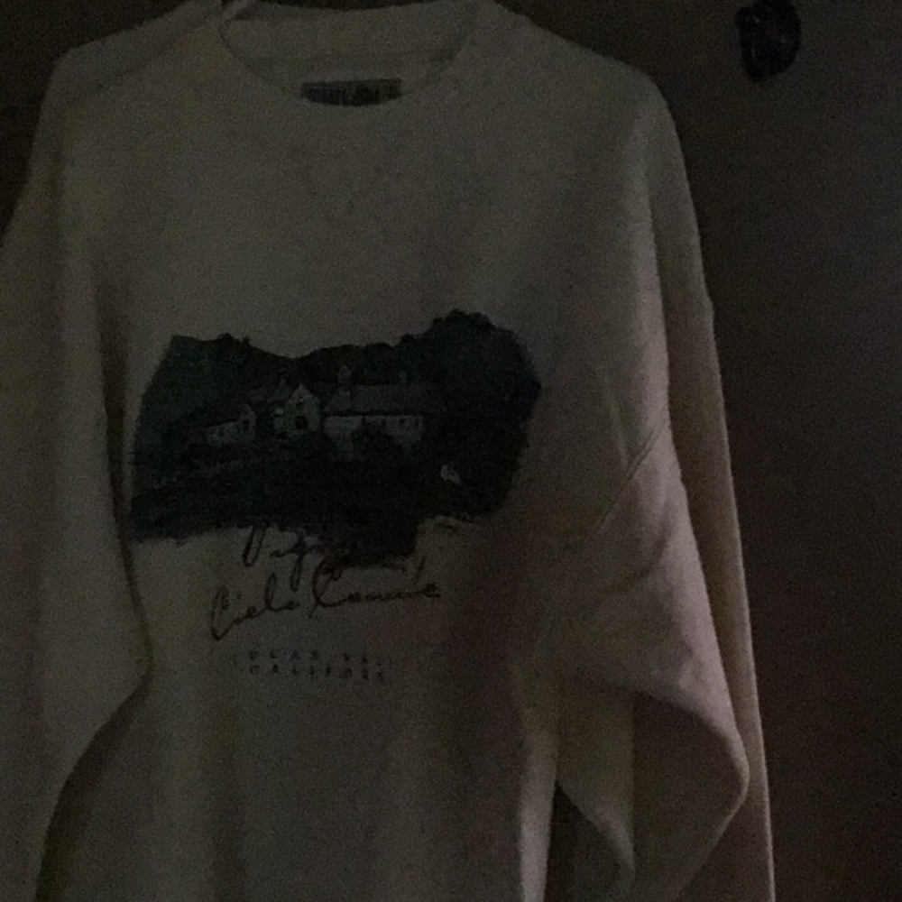 2 Lucas valley California sweatshirts